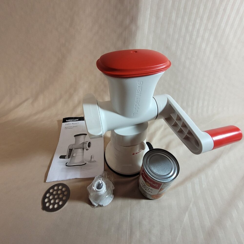 Tupperware Fusion Master Mincer Accessory and Base Set